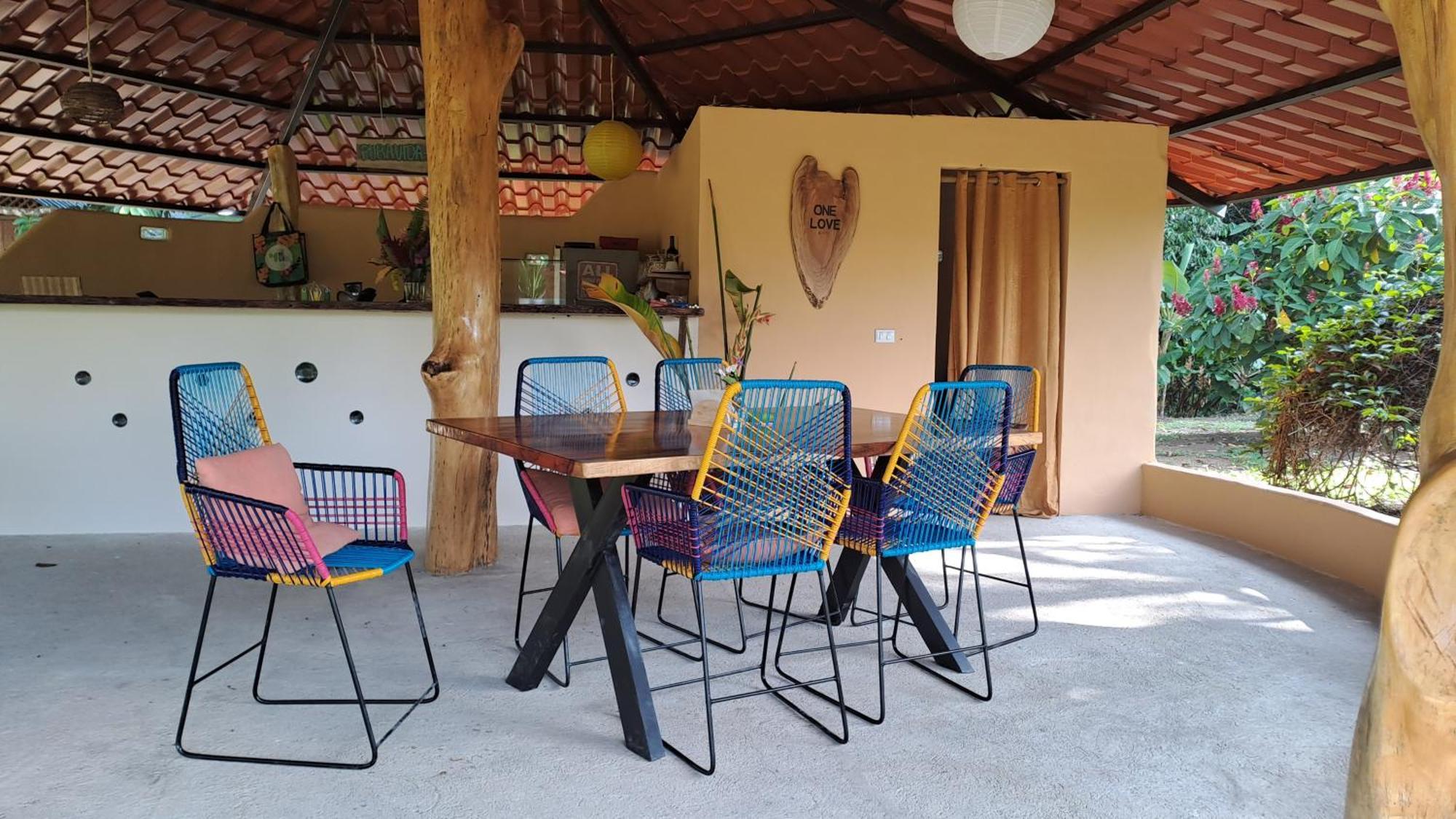 Terra Naturama - Off Grid Living In The Jungle Holiday home *